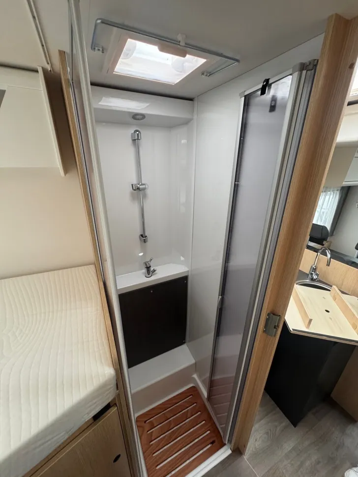 Fahrzeugbild Sunlight Adventure T Ford 680 Keep on RollingAktionspreis #16