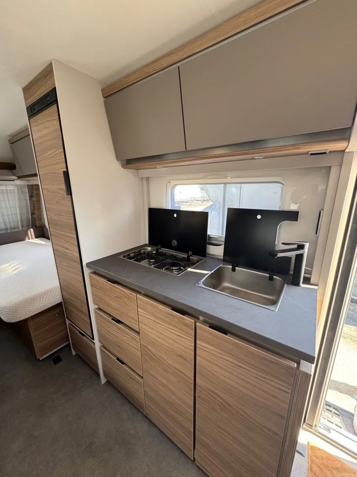 Fahrzeugbild Dethleffs Nomad 490 EST #7