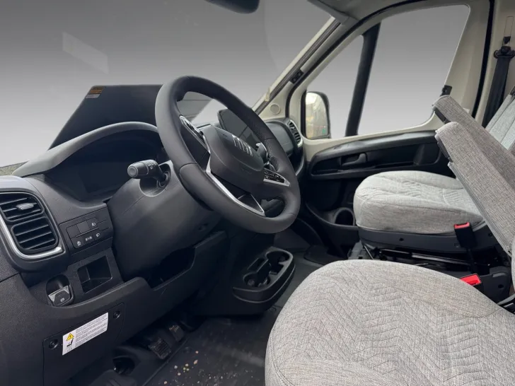 Fahrzeugbild Dethleffs Globetrail 600 DK Fiat #7