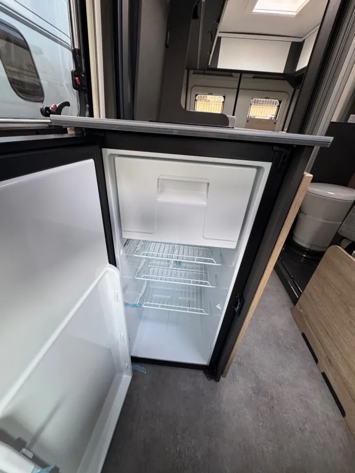 Fahrzeugbild Dethleffs Globetrail 640 ES Fiat #14