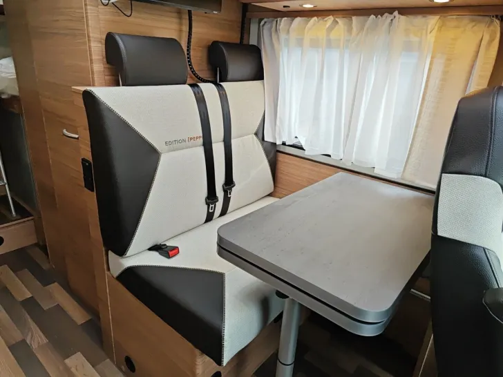 Fahrzeugbild Weinsberg CaraCompact EDITION PEPPER 600 MEG Spare 13051,- #12
