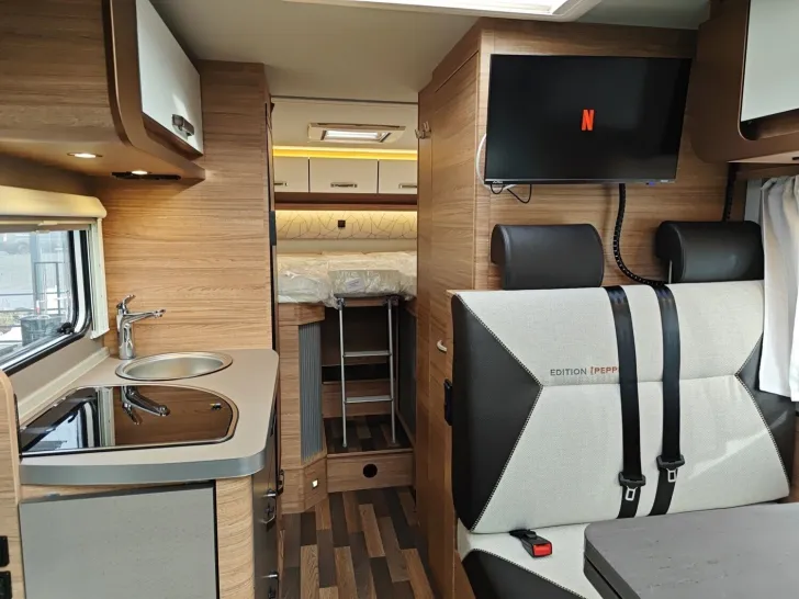 Fahrzeugbild Weinsberg CaraCompact EDITION PEPPER 600 MEG Spare 13051,- #18