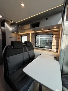 Fahrzeugbild Crosscamp EXPDN T 7.0 E Peugeot #9