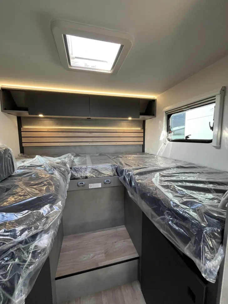 Fahrzeugbild Crosscamp EXPDN T 7.0 E Peugeot #14