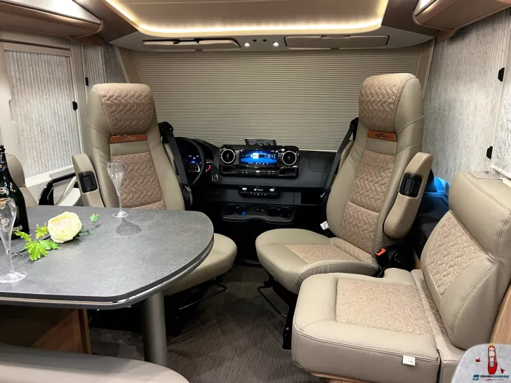 Fahrzeugbild Carthago c-tourer I 143 LE MB (422) #21