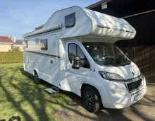 Fahrzeugbild Weinsberg CaraHome 700 DG 165PS 6 Sitz- und Schlafplätze #1