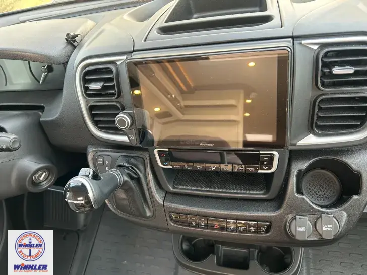 Fahrzeugbild Malibu Van Comfort 640 LE charming coupé Mega-Rabatt!!! #12