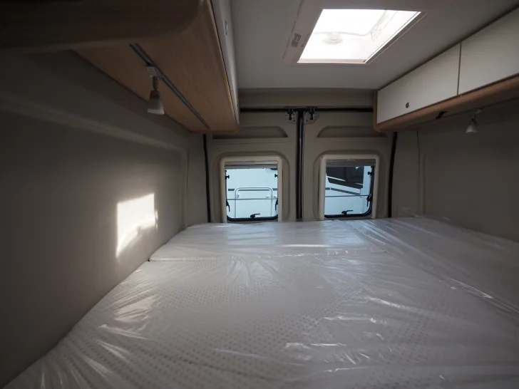 Fahrzeugbild Roadcar R 600, Klimaauto., Toifenster, uvm. #12