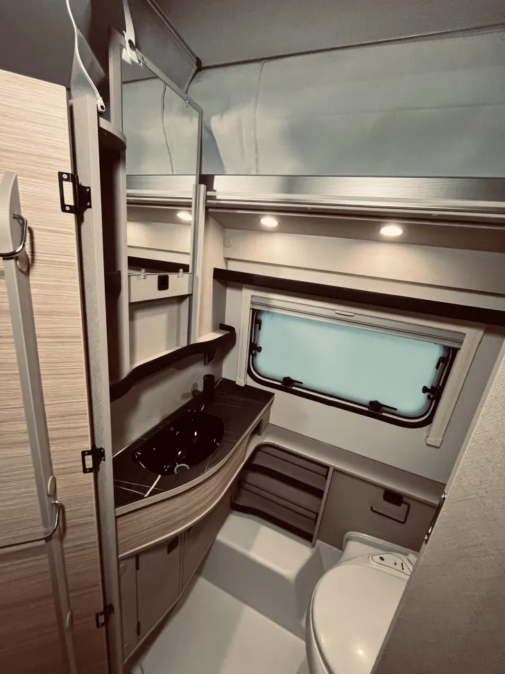 Fahrzeugbild Hymer Eriba Eriba Touring 530 Markise, Autarkpaket #10