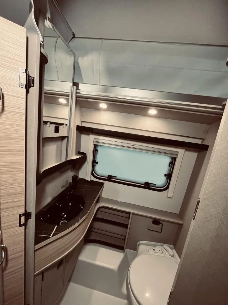 Fahrzeugbild Hymer Eriba Eriba Touring 530 Markise, Autarkpaket #11