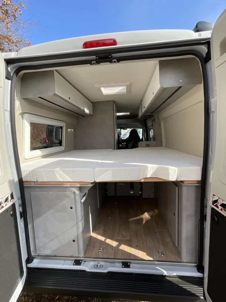 Fahrzeugbild Crosscamp ADVTR 6.4 EF Peugeot Automatik, AWT isoliert #5