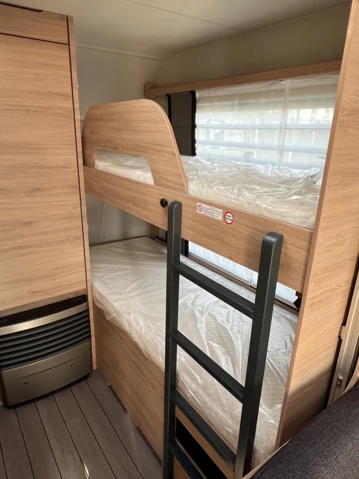Fahrzeugbild Knaus Südwind 580 QS Black Selection #10