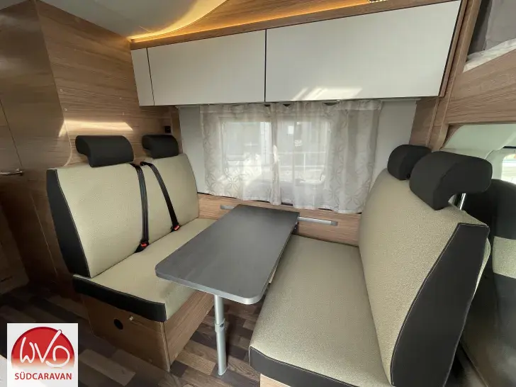 Fahrzeugbild Weinsberg CaraHome 650 DG #8
