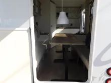 Fahrzeugbild Hobby Beachy 360 #16