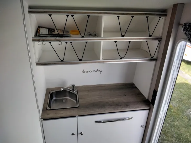 Fahrzeugbild Hobby Beachy 360 #10