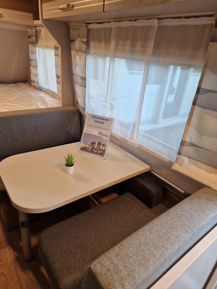 Fahrzeugbild Dethleffs c-joy 420 QSH - sehr gepflegt #4