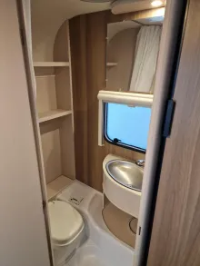 Fahrzeugbild Dethleffs c-joy 420 QSH - sehr gepflegt #15