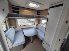 Etagenbetten Bürstner B66 490 TL