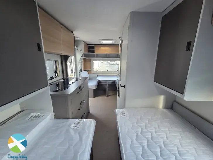 Küchen Bürstner B66 490 TL