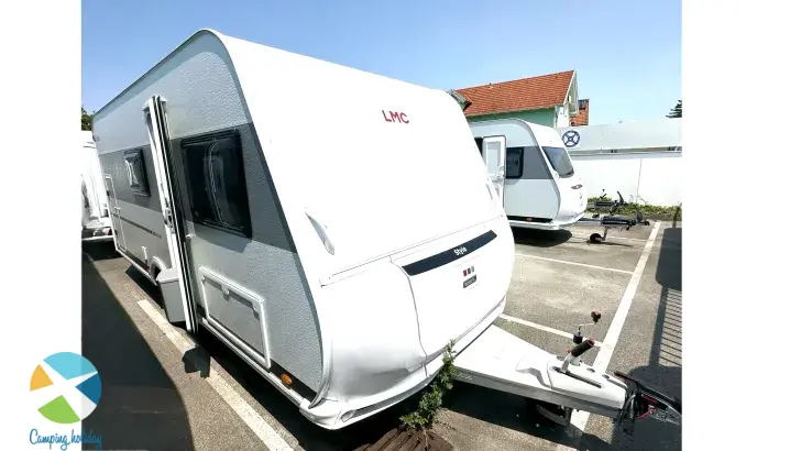 Heckgarage LMC Style 490 K Klima