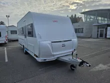 Schräg Vorne LMC Style 490 K Klima