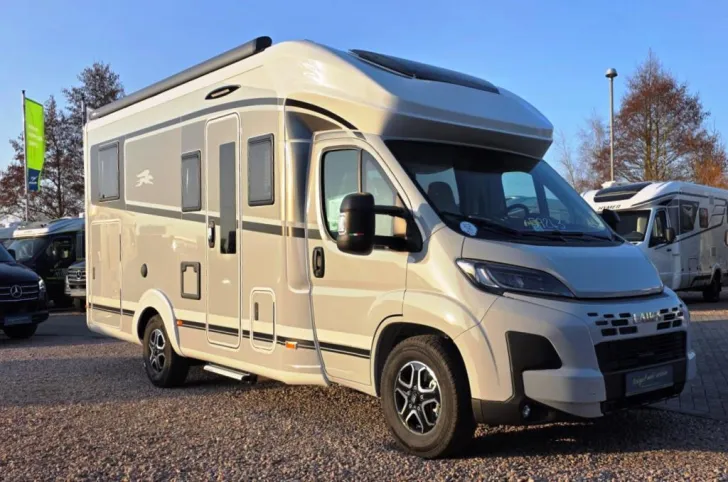 Fahrzeugbild Laika Ecovip L 3019 Titanio Verfüg./Sparen Sie 4.174,- € #2