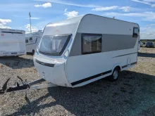 Fahrzeugbild LMC Sassino 390 K GFK-Bug-Dach-Heck/Anti-Schlingerkupplung/1,36t #4