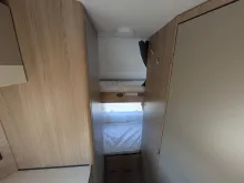 Fahrzeugbild LMC Sassino 390 K GFK-Bug-Dach-Heck/Anti-Schlingerkupplung/1,36t #11