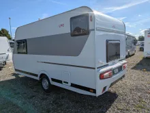 Fahrzeugbild LMC Sassino 390 K GFK-Bug-Dach-Heck/Anti-Schlingerkupplung/1,36t #17