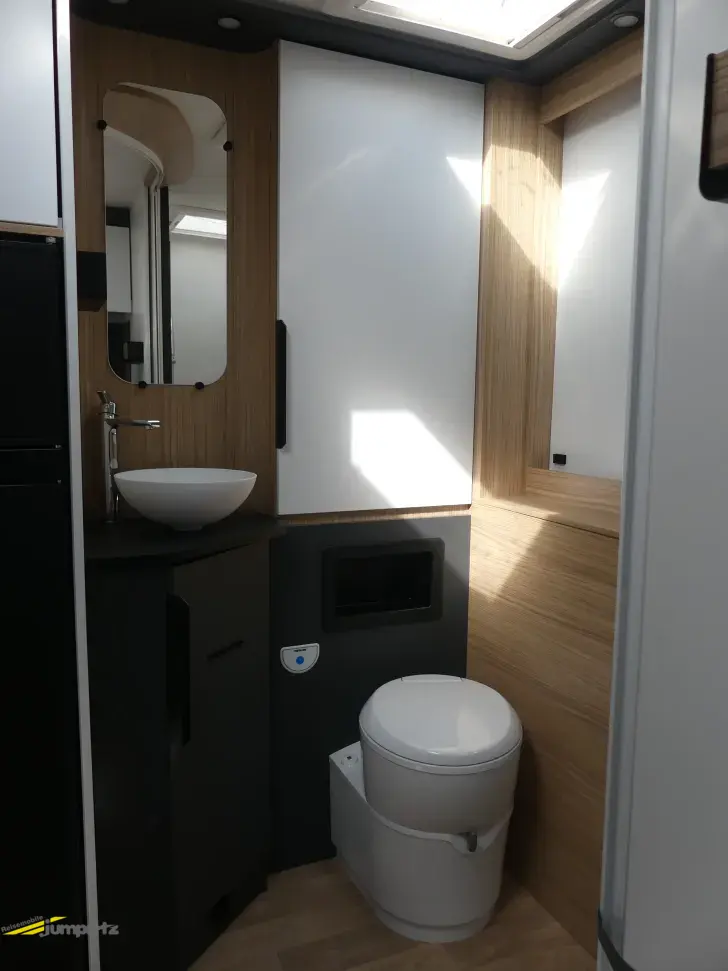 Fahrzeugbild Pilote Pacific P690D Evidence Jubiläumsangebot #11