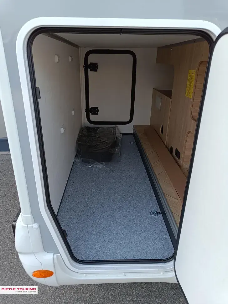 Fahrzeugbild Challenger Teilintegriert Graphite Edition 287 Arctic #4