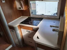 Fahrzeugbild Laika Rexosline 800 L Iveco 5.4to - hydr.Hubstützen- #15