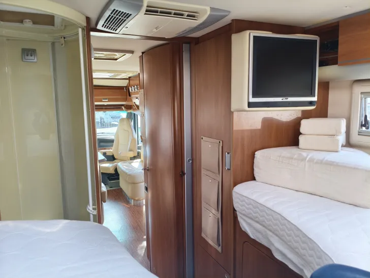 Fahrzeugbild Laika Rexosline 800 L Iveco 5.4to - hydr.Hubstützen- #18