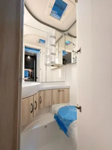 Fahrzeugbild Hobby De Luxe 495 UL Ausgestellt Modell 2026! #12