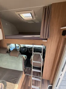 Fahrzeugbild Weinsberg CaraHome 600 DKG 6 Sitz- und Schlafplätze, #11