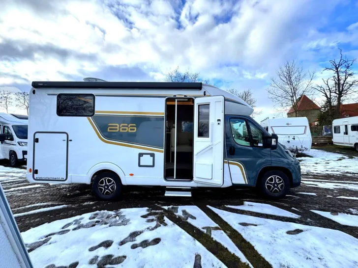 Fahrzeugbild Bürstner B66 TD 690 HUBBETT|LEDER|NAV+RFK|MARKISE|LITHIUM #6