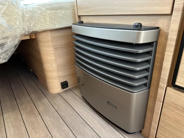 Fahrzeugbild Knaus Südwind BLACK SELECTION 540 UE Mover|Dachklima #18