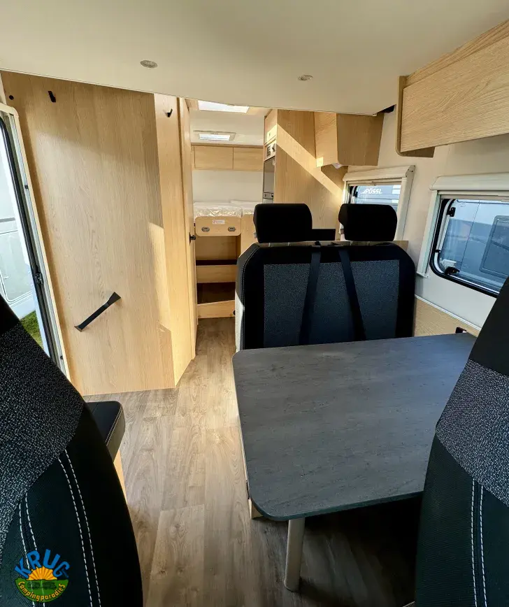 Fahrzeugbild Sunlight T 67S 5 Sitzplätze mit Gurt #13