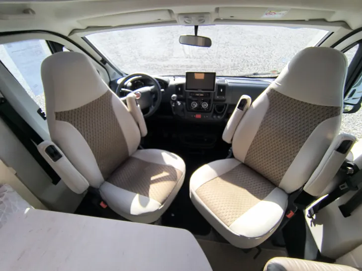 Fahrzeugbild Eura Mobil Profila T 675 SB Top Ausstattung #7