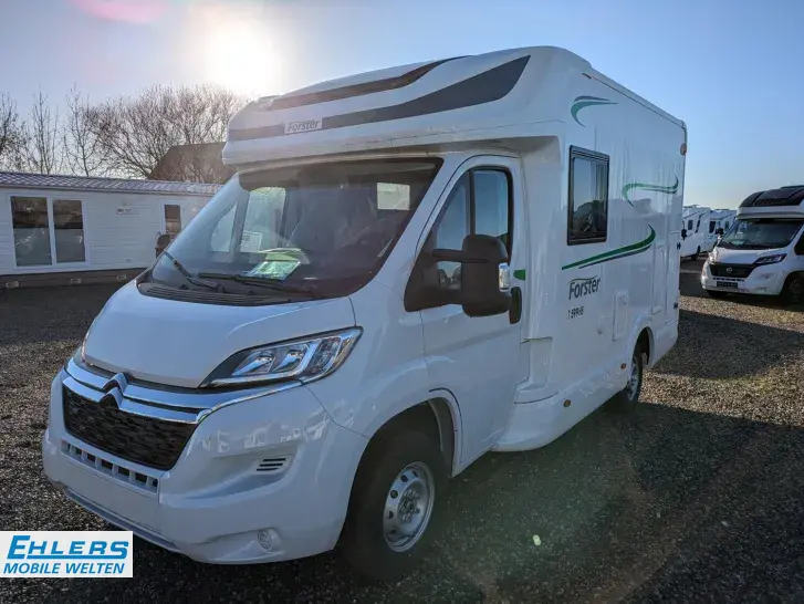 Fahrzeugbild Forster T FT599HB Travel-Line-Paket/Aufbaubatterie #4