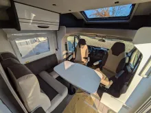 Fahrzeugbild Forster T FT599HB Travel-Line-Paket/Aufbaubatterie #9