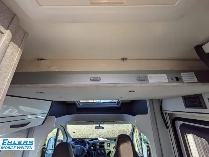 Fahrzeugbild Forster T FT599HB Travel-Line-Paket/Aufbaubatterie #13