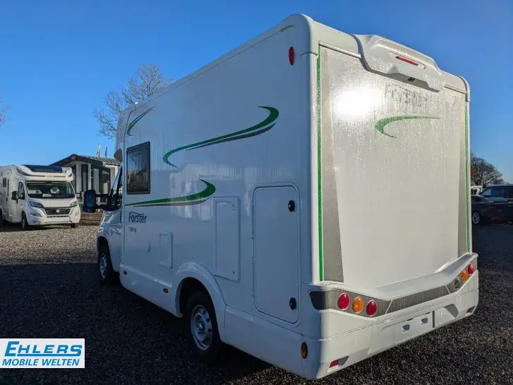 Fahrzeugbild Forster T FT599HB Travel-Line-Paket/Aufbaubatterie #16