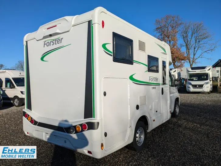 Fahrzeugbild Forster T FT599HB Travel-Line-Paket/Aufbaubatterie #18