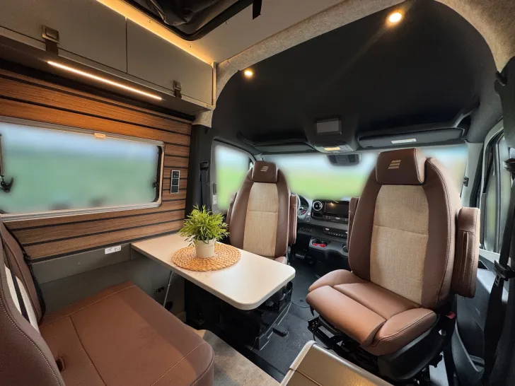 Fahrzeugbild Hymer Camper Van Grand Canyon S 600 X-Bull Exklusiv Umbau #10