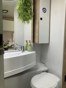 Fahrzeugbild Chausson Alkoven C656 Sehr guter Zustand, #9