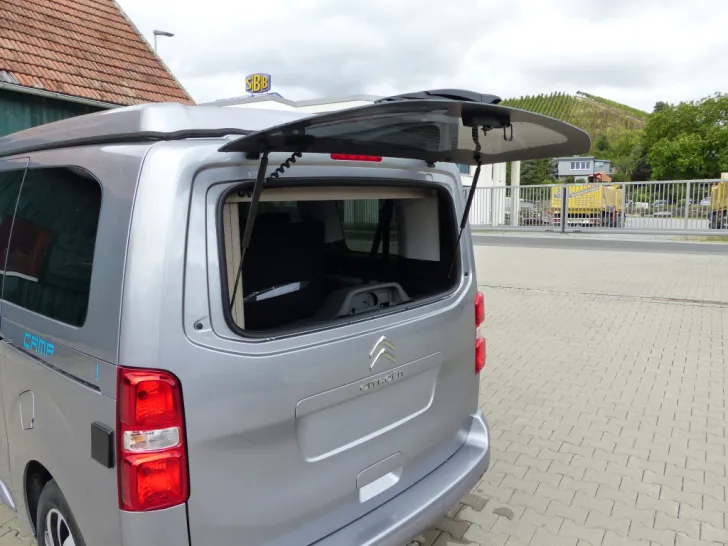 Fahrzeugbild Pössl CAMPSTER, Heizung, Navi, Xenon, uvm. #9