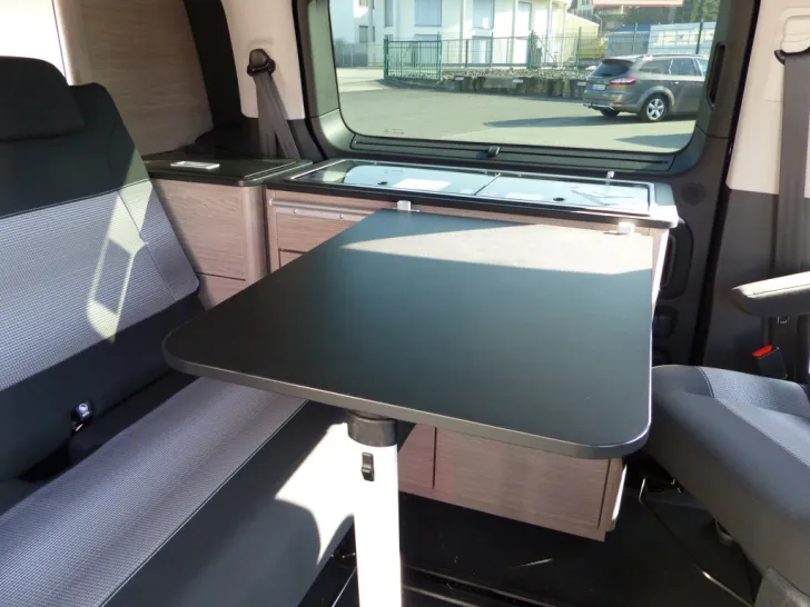 Fahrzeugbild Pössl CAMPSTER, Heizung, Navi, Xenon, uvm. #23