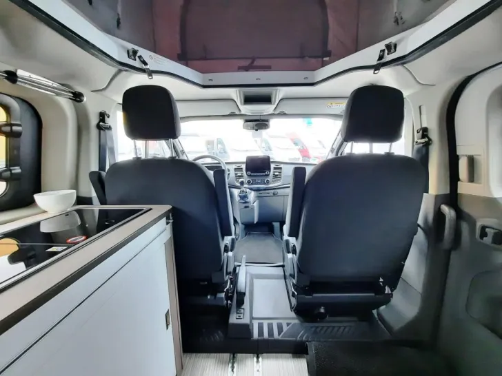 Fahrzeugbild Bürstner Copa C 500 Alltagsfahrzeug / 1.Hand #7