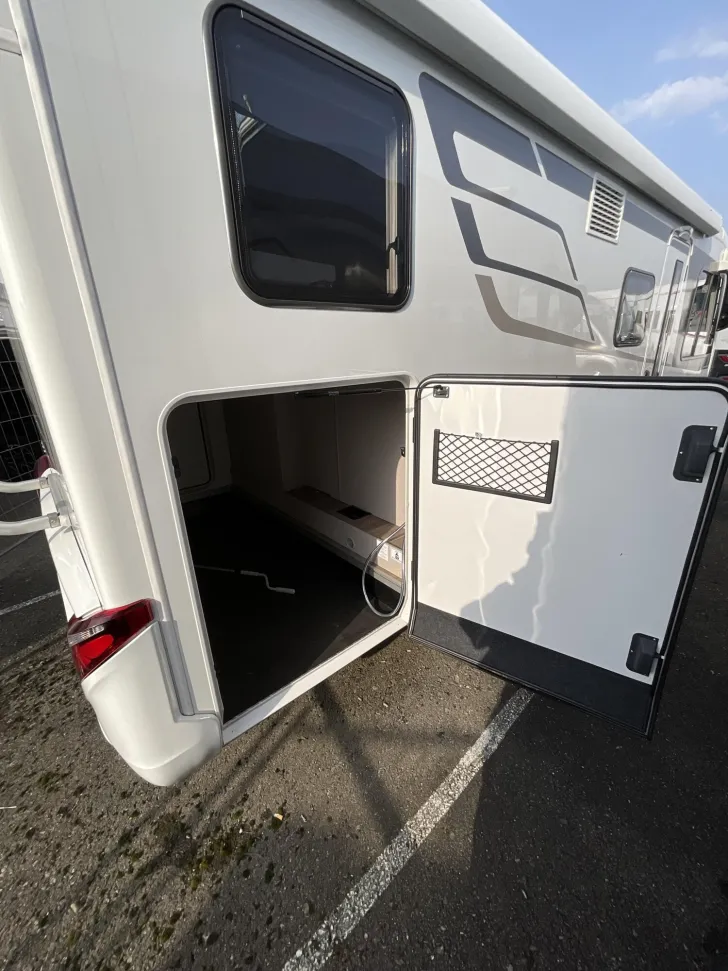 Fahrzeugbild Hymer Exsis-i Pure 580 36.750,- EUR Vorteil! #9